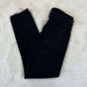 Joe's Jeans Black The Charlie High Rise Skinny Ankle Raw Hem Jean, 29